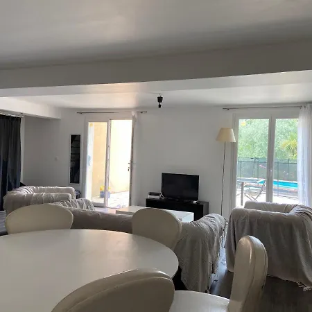 Apartman Le Mas Constance